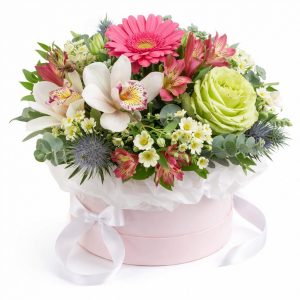 Цветы в шляпной коробке «Утренний рассвет»